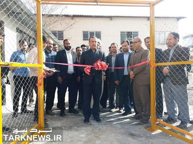 زمین مینی فوتبال چمن مصنوعی در میانه از سوی بخش خصوصی به بهره برداری رسید